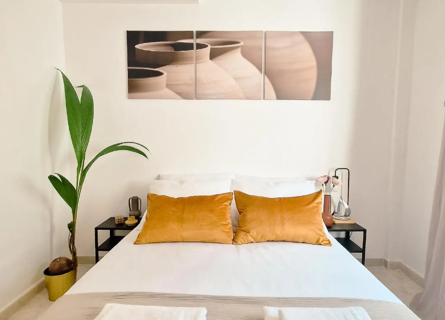 Beach Apartment With Balcony, Ac & Pool Torremolinos