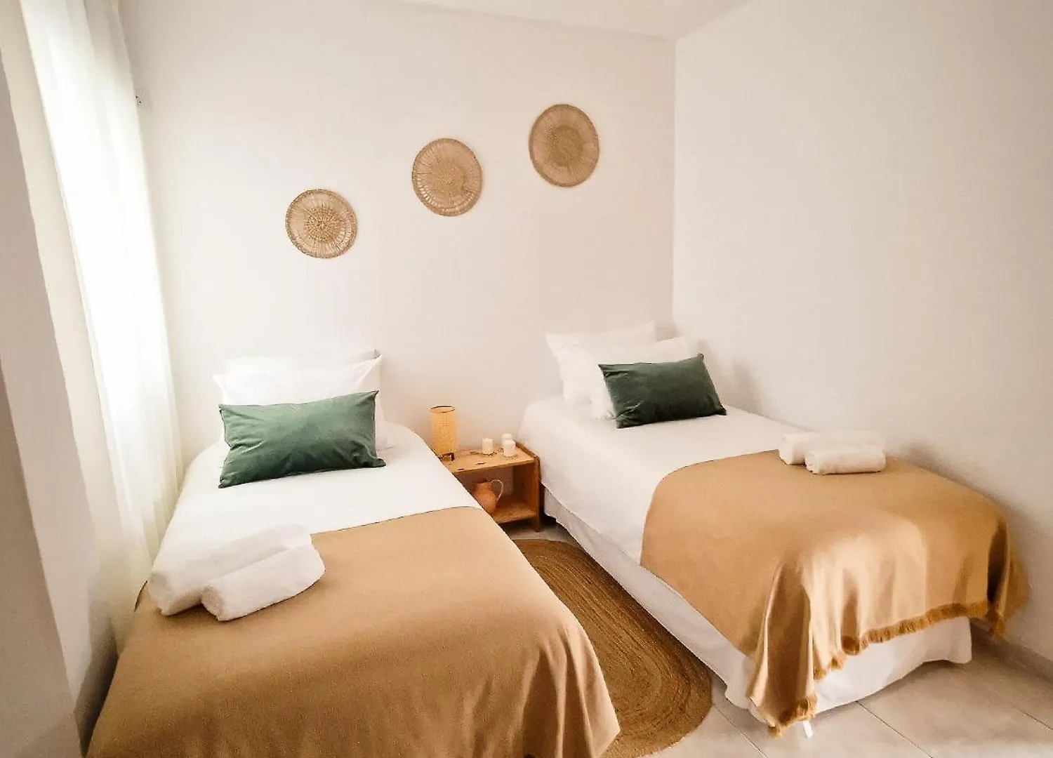 Beach Apartment With Balcony, Ac & Pool Torremolinos Spain