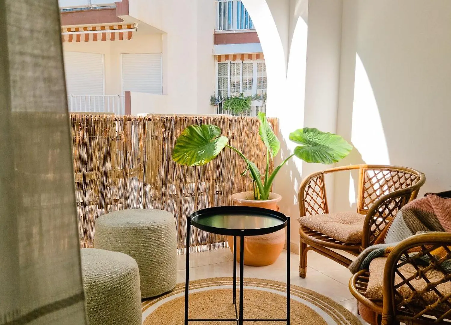 Beach Apartment With Balcony, Ac & Pool Torremolinos Spain